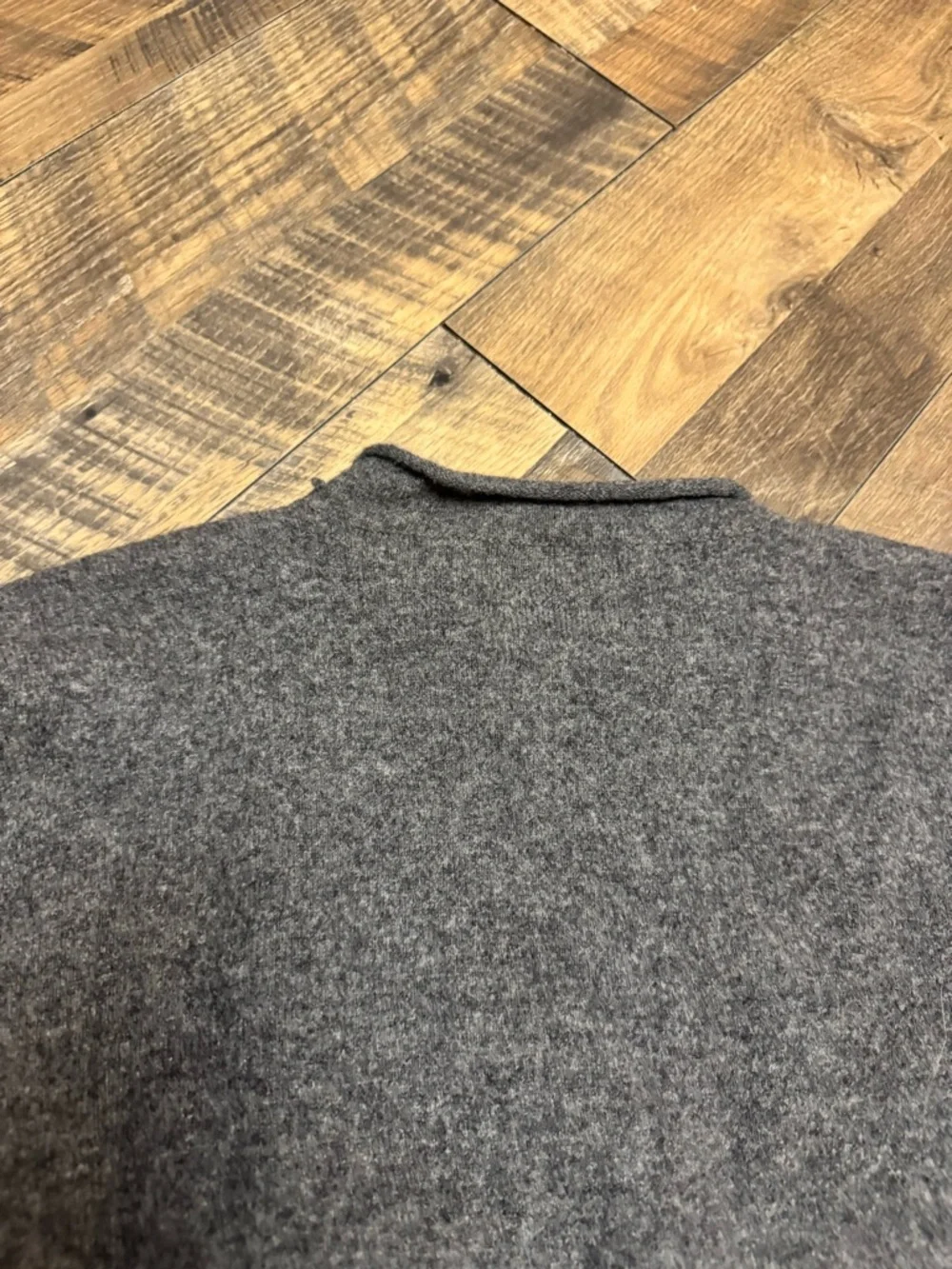 Ralph Lauren Charcoal Lambswool Crewneck Sweater with Polo Logo - Picture 6 of 9